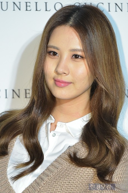 [PIC][05-11-2014]SeoHyun tham dự sự kiện "Brunello Cucinelli" vào tối nay Tumblr_nekfdoeSAx1sewbc1o1_500