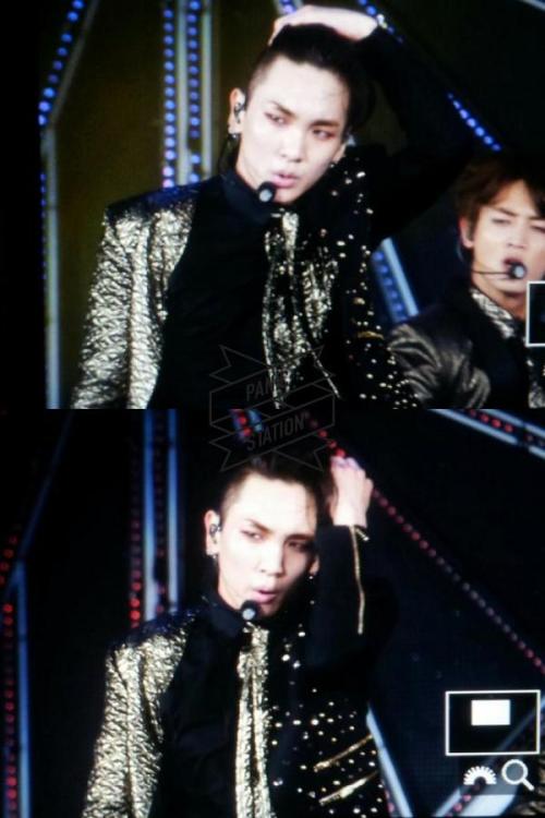 140815 Key @ SMTOWN 'Live World Tour IV in Seoul' Tumblr_nackl5GoiR1qgpx2ao1_500