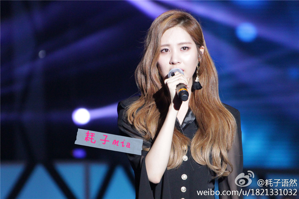 [PIC][30-09-2014]SNSD khởi hành đi Trung Quốc để tham dự "China for GG 1st Fan Party in ShenZhen" vào sáng nay - Page 6 Tumblr_ncq2ccY7qH1sewbc1o1_1280