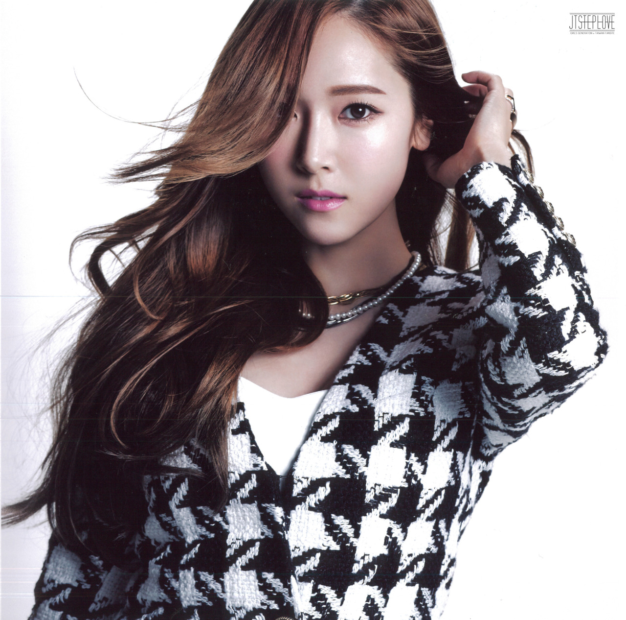 Girls' Generation - The BEST Tumblr_n9xa96jdu11sewbc1o1_1280