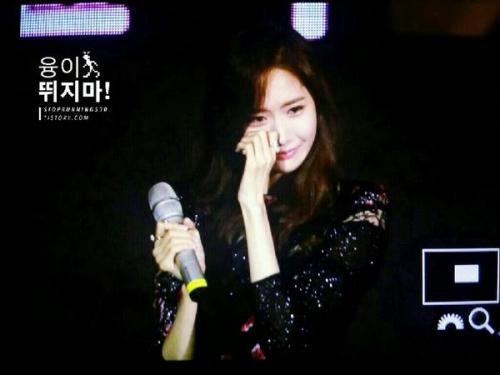 صور + فيديو | يونا في المؤتمر الصحفي لـ Yoona and i في تايلاند  Tumblr_n9bpyxXjnt1sewbc1o1_500