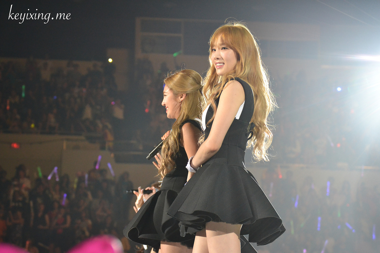 [PIC][07-08-2014]SNSD khởi hành đi LA để tham dự "KCON 2014" vào hôm nay - Page 9 Tumblr_naa93meSNL1sewbc1o2_1280