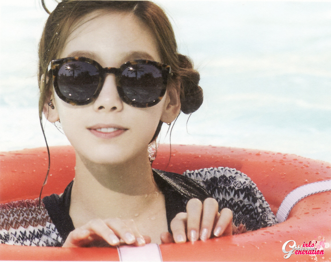 [PIC][23-08-2014]Hình ảnh mới nhất từ Photobook "Girls' Generation In Las Vegas" của SNSD - Page 2 Tumblr_nayw4t86pk1sewbc1o2_1280