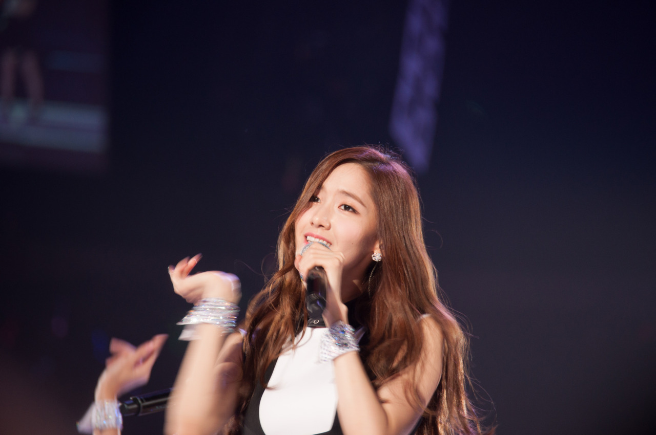 [PIC][07-08-2014]SNSD khởi hành đi LA để tham dự "KCON 2014" vào hôm nay - Page 9 Tumblr_naac2wqkJI1sewbc1o1_1280