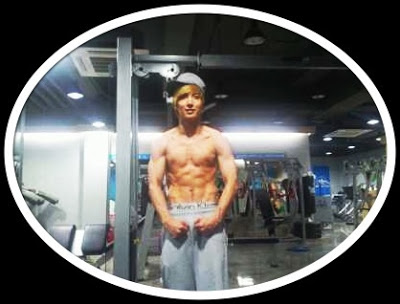 [17.09]Leeteuk (Super Junior) un corps de rêve? [Photos] 110916_leeteuk_body_3