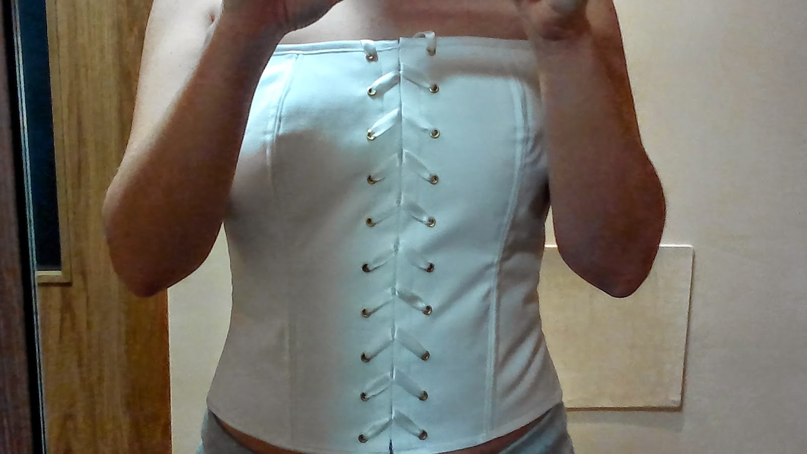 Corset sencillo de 4 piezas (Emma Frost) IMG_20150106_210509