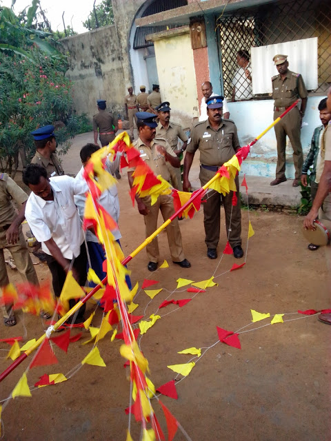 செங்கல்பட்டு சிறப்பு முகாமில் மாவீரர் நாள் அனுசரிக்க தடை. சின்னங்களை இடித்து அகற்றிய காவல்துறை 480x640xIMG_20131126_172436.jpg.pagespeed.ic.nlPWzNN4Wl