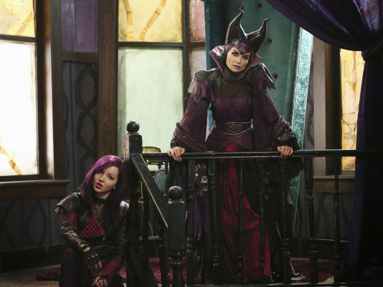 Descendants (2015) - Página 2 11134093_10153306444659903_6997322979069013979_o