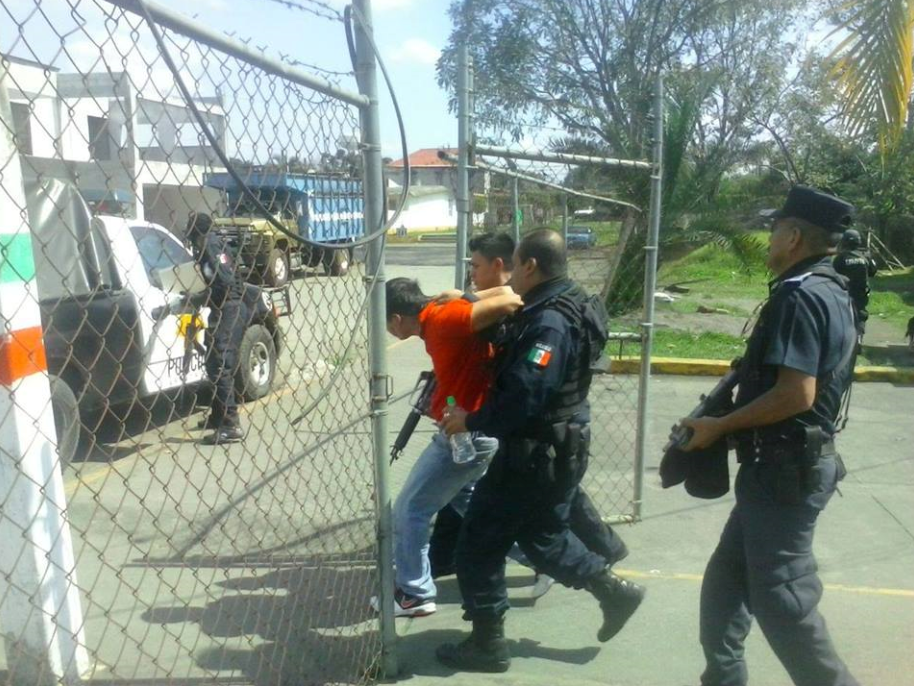 Detienen a jefe de plaza de los Zetas “El Kamur” Screenshot_8