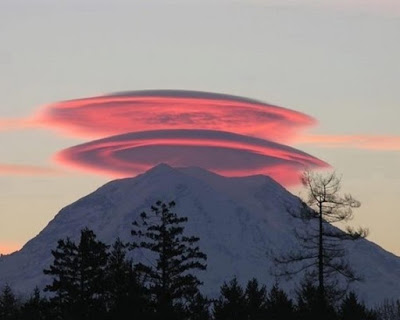 Los misterios místicos del monte Shasta Shasta_lenticular_red-570x456