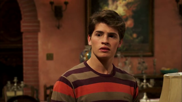 Los Hechiceros De Waverly Place 2: Alex Vs. Alex (2013) Dvdrip Latino Alee19-2013-06-18-20h44m24s148