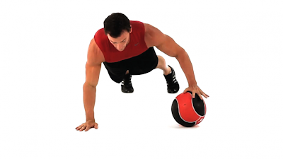 تمرينات عضلات الصدر بالمنزل Plyo-push-ups-on-a-medicine-ball-version-1_-_step_1.max.v1