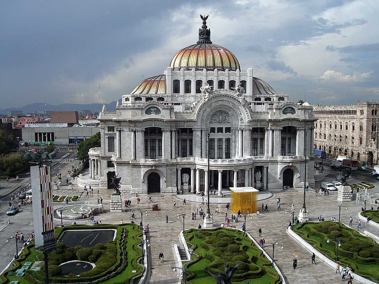 Formá con fotos .... Palacio-de-bellas-artes-mexico