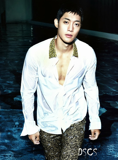 {صور} Kim Hyun Joong في مجلة HIGH CUT Japan Vol.2 + Korean Vol.107 7497ccc3gw1e9wm03krx2j21hc2081kx