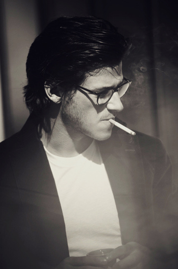 Siūlomi veidai Gaspard%2Bulliel%2Bsmoking%2Band%2Bglasses