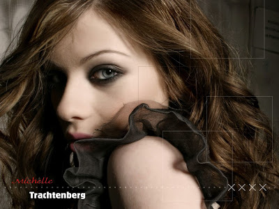 Caso: Muertes En La Universidad Michelle-trachtenberg-wallpapers