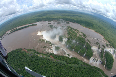 Brazil - Page 2 Vodopad-iguacu-10