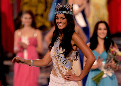 Những nhan sắc đăng quang Miss World thập niên qua Kaiane-aldorino-miss-world-2009