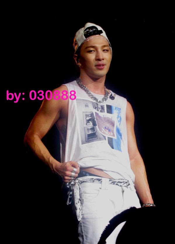 [15/02/15][Pho/Vid] Rise Tour ở Jakarta Taeyang-concert-jakarta-indonesia_040