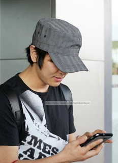 Kim Jeong Hoon en el Aeropuerto agosto/2/2012 Airport3