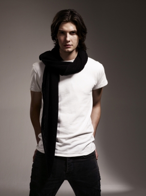 Severus Snape's ID -Slytherin Trabajando- Normal_ben_barnes_0111