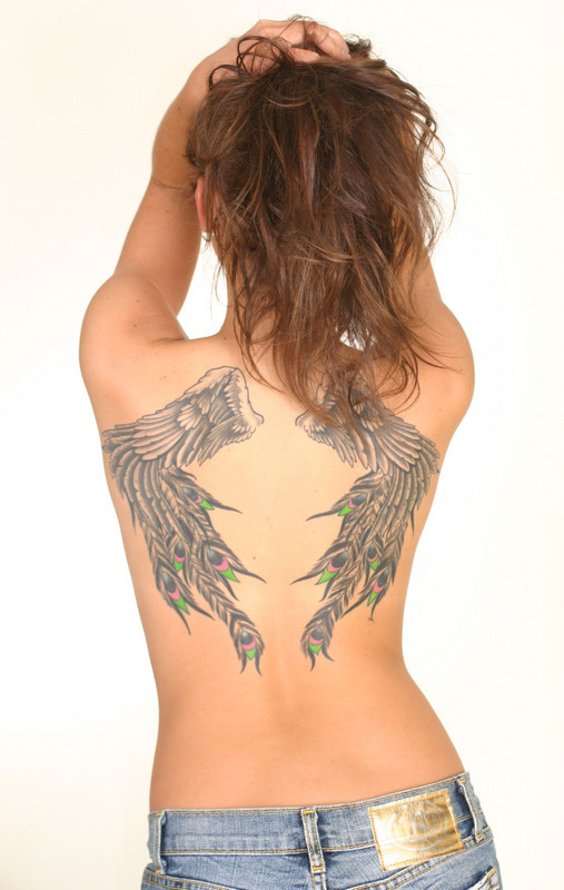 Foto tatuazhe te ndryshme - Faqe 2 Angel-tattoos-for-women-4