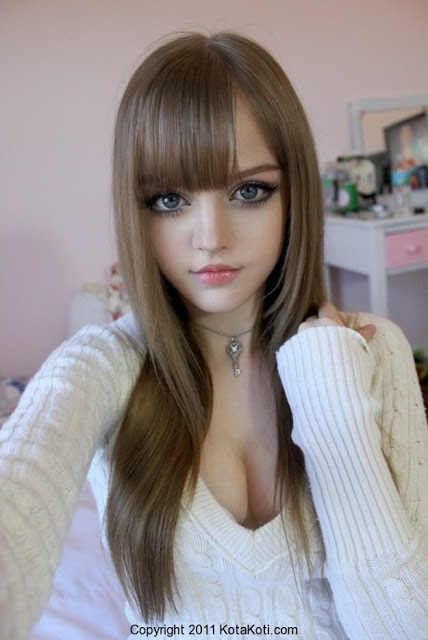 صور باربي الحقيقية KotaKoti-a-16-Year-Old-Teen-a-Real-Life-Barbie-003