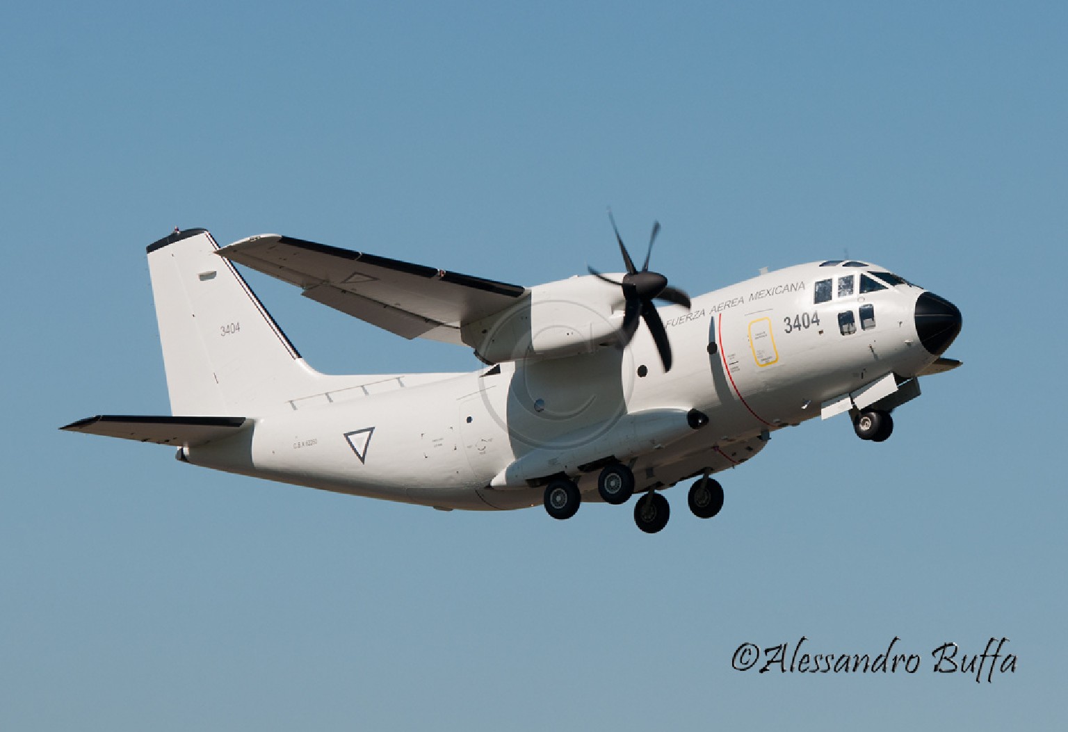 Fuerzas Armadas de México C-27J_4to_Jul2012