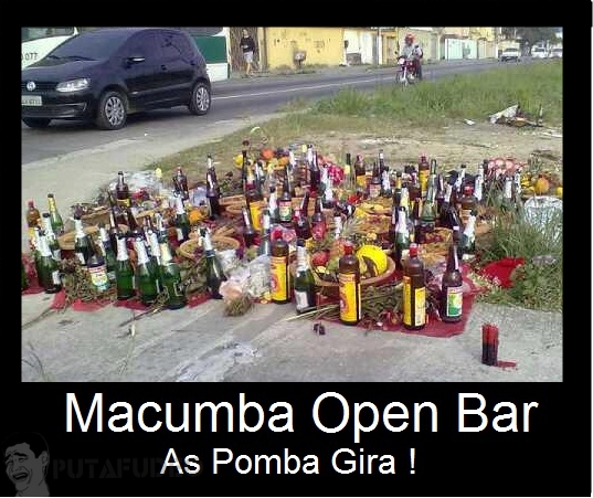 Status: penando pra fazer botões decentes da versão nova Macumba-open-bar