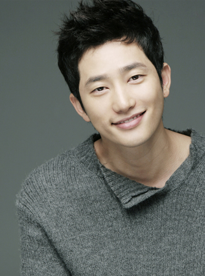 الممثل park shi hoo 7bo77119_1