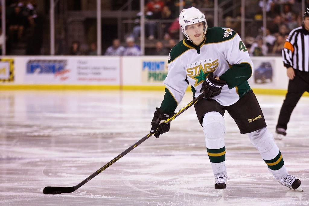 Tag 2 sur Quebec Hockey League - Page 12 Klingberg%2B-%2BChristina%2BShapiro%2BTexas%2BStars