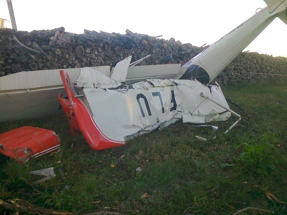 [Brasil] Acidente com avião deixa dois feridos em Cruz Alta, no RS 7273-700x400-1