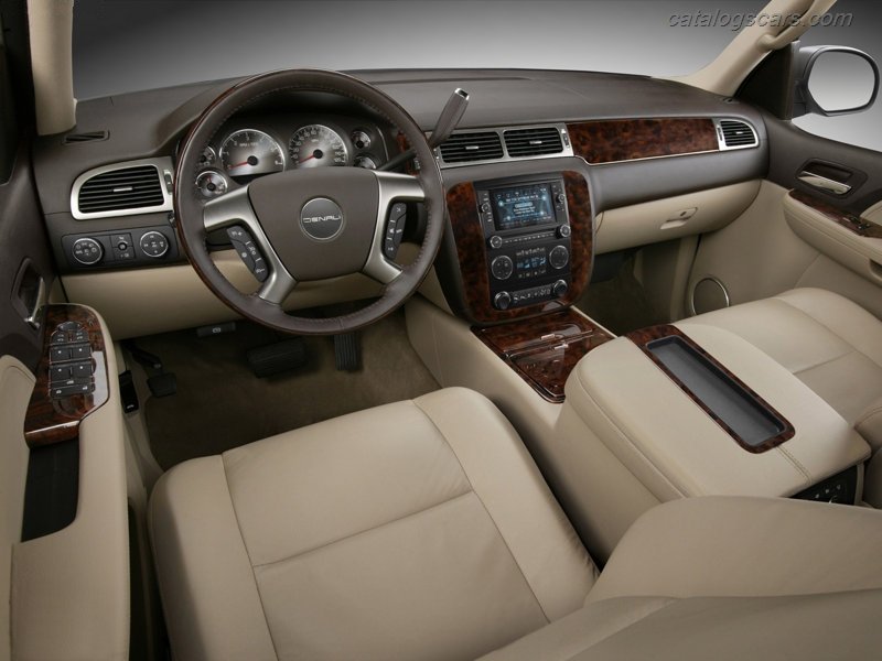 صور سيارة جى ام سى يوكون دينالى 2013 GMC-Yukon-Denali-2011-20