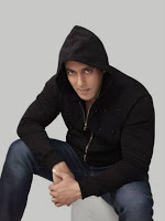 Salman Khan  1157548_283316845142211_1259762910_n