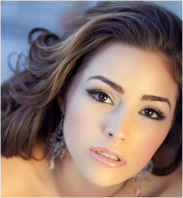 [Season] 2012 : Miss Universe - Bombs of  December Olivia-culpo-2