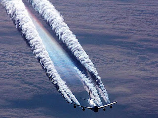 Τελικά μας ψεκάζουν ? Chemtrail