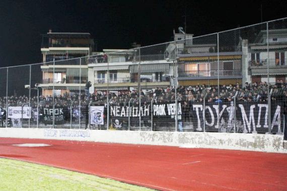 Le Mouvement en Grece - Page 8 Giannina%20paok%201