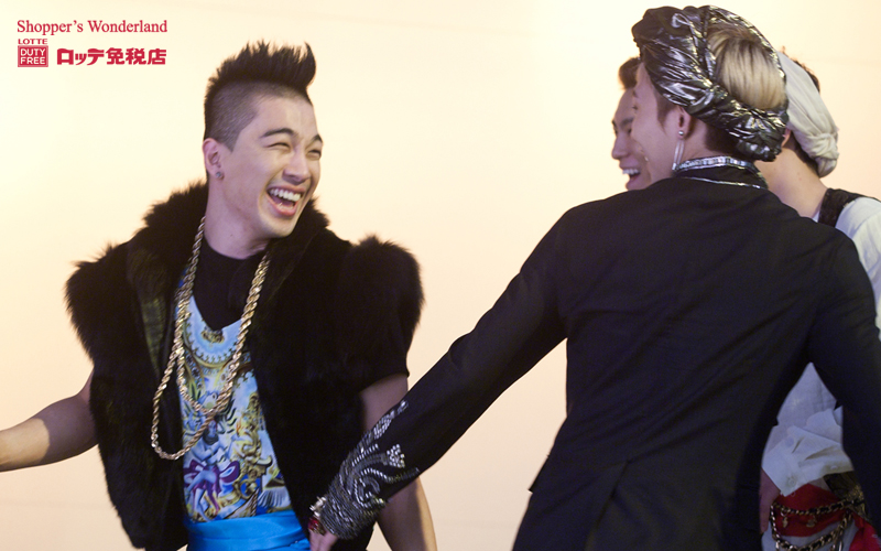 Big Bang "Lotte Duty Free" Derrière les coulisses [PHOTOS]   20110713103257_big_628