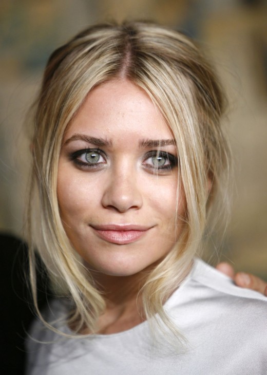 تسريحآت نجمآت هوليود ~ Ashley-Olsen-Beautiful-Hairstyles-Pictures-520x730