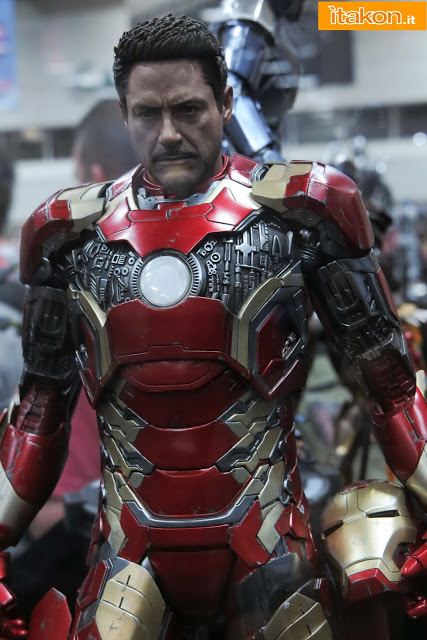 [Hot Toys] Avengers: Age of Ultron - Iron-Man mark 43 1/4 Scale - Página 6 Hot-toys-sdcc-2015-122