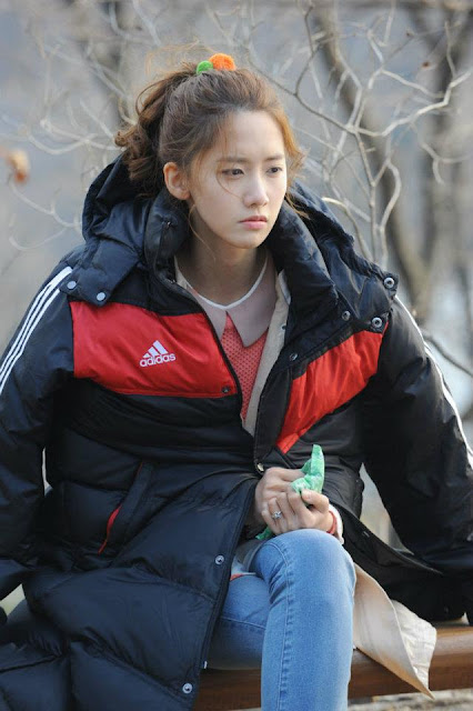 [PICS][02-04-2012] Yoona @ Love Rain Tumblr_m1uerjfu0v1qbalato3_1280