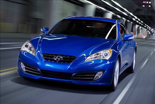 Hyundai Genesis y la saga Nissan Silvia 2010-Hyundai-Genesis-Coupe-car-pictures