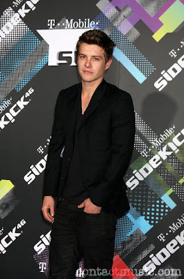 Imagenes/ Videos del Cast en Eventos, Premiere's etc. - Página 24 Xavier-samuel_3305228