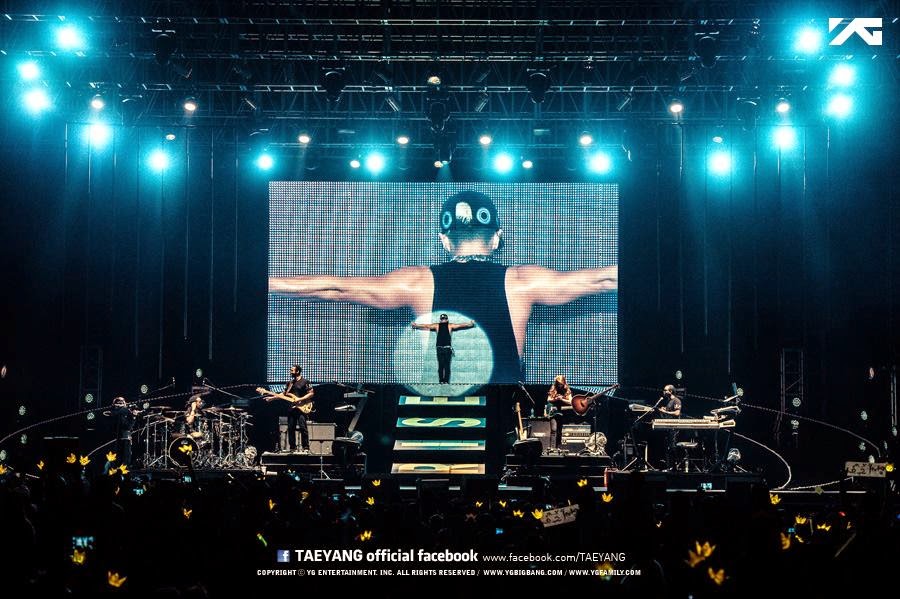 [5/2/15][Pho] Ảnh chính thức Rise Tour ở Bắc Kinh và Quảng Châu Taeyang-concert-guangzhou-china-8