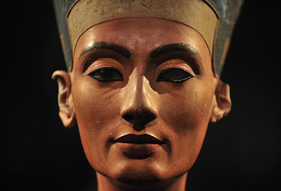 Excitement Mounts as New Infrared Scan in Tomb of Tutankhamun Suggests Hidden Chamber Egypt_Tut_01