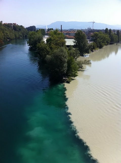 Air sungai tidak bercampur Two-rivers-colliding-geneva-switzerland-rhone-and-arve-rivers_2