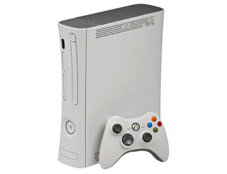 إنتبه من XBOX 360 فإنه يخزن معلومات بطائق الإئتمان في القرص الصلب حتى بعد إرجاعه إلى وضع المصنع Xbox-360-white-120330