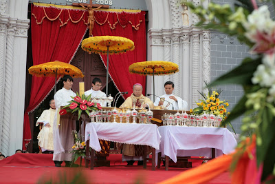 VCTĐ Phú Nhai-Gp Bui Chu:Mừng Đại Lễ Đức Maria Vô Nhiễm Nguyên Tội và truyền chức Linh Mục cho 3 Thầy Phó tế IMG_1766