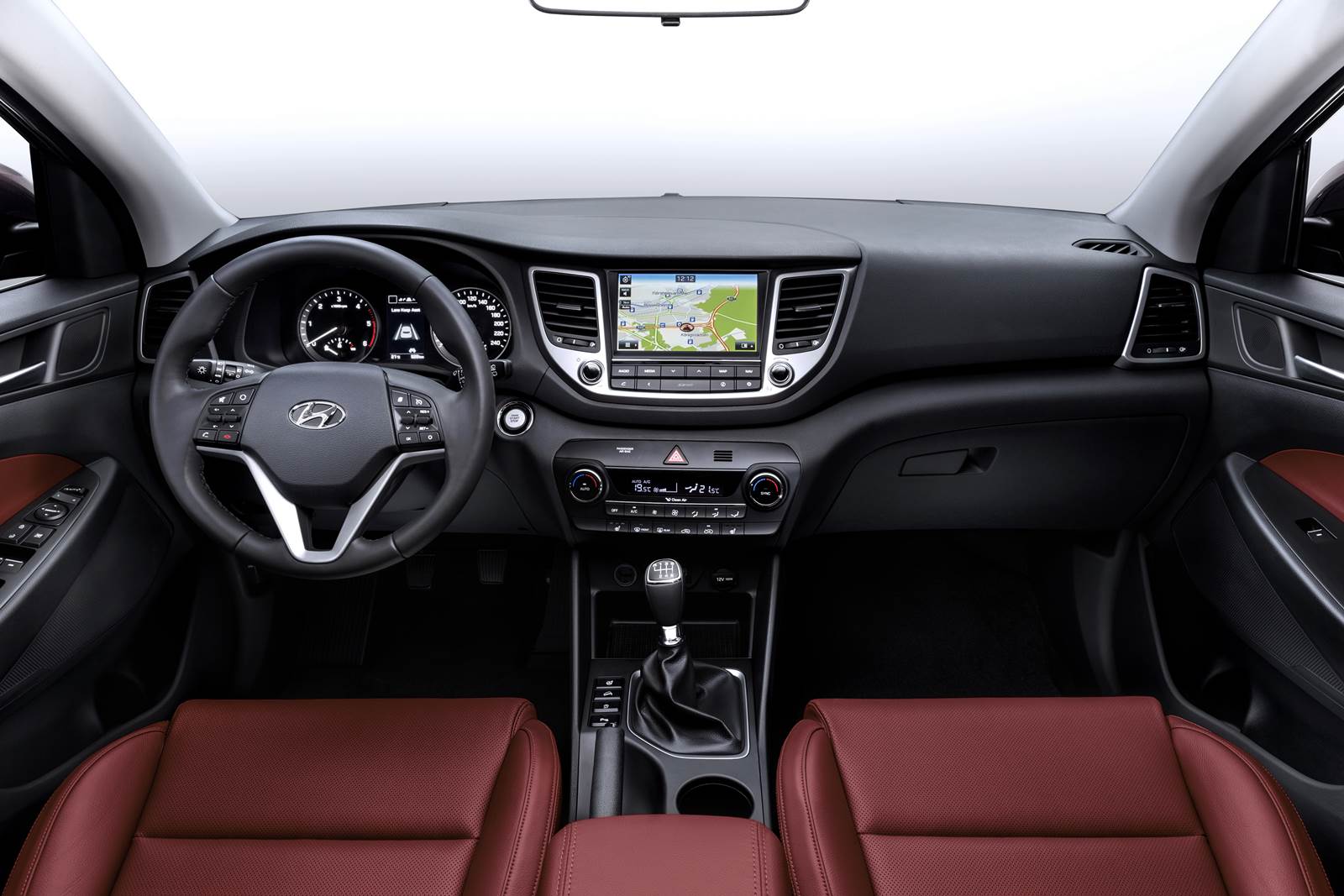 Salão de Genebra 2.015 - Página 2 Novo-Hyundai-Tucson-2016-interior%2B(3)