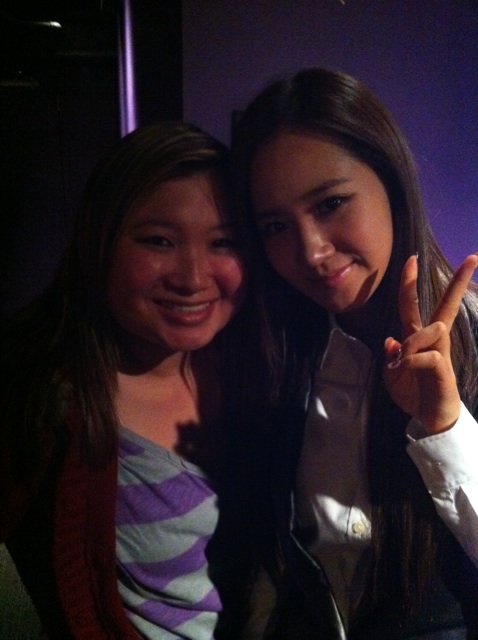 [OTRO] Selca de Yuri con una Fan :) 120125yuri